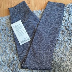 NWT wunder under 25”